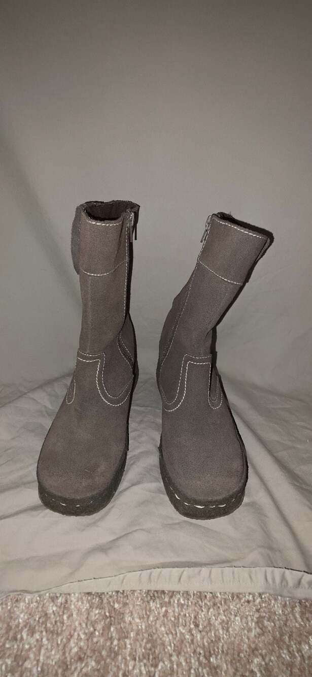 Yellow Box Dime Suede Booties Size 6